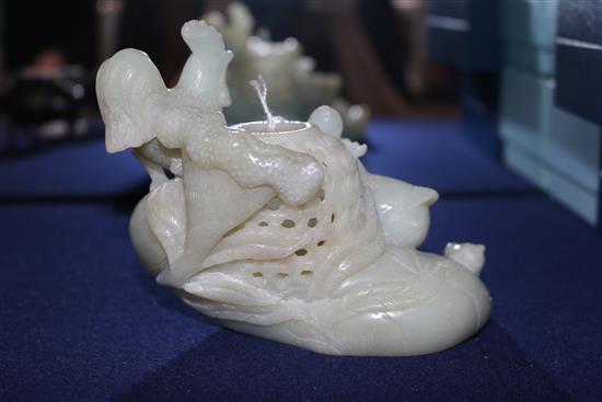 A Chinese celadon jade censer, 5.5in. (14cm)